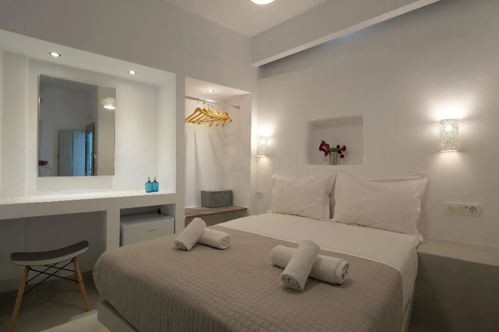 Double or Twin ECONOMY Room, Santorini Spirit, Santorini