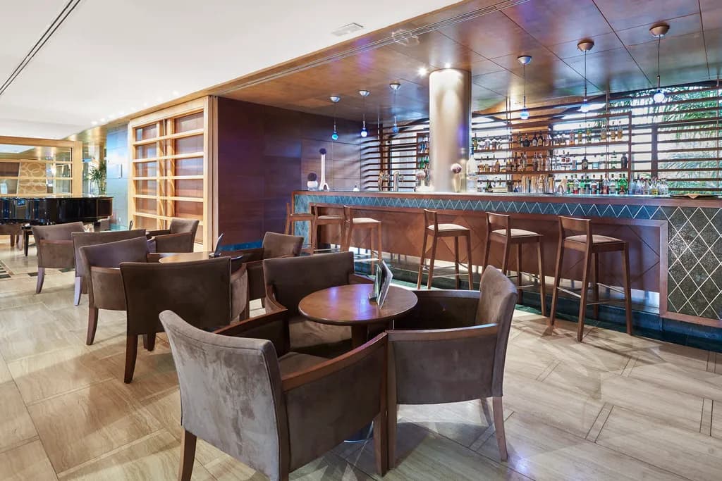Bar, Insotel Fenicia Prestige Suites & Spa, Ibiza