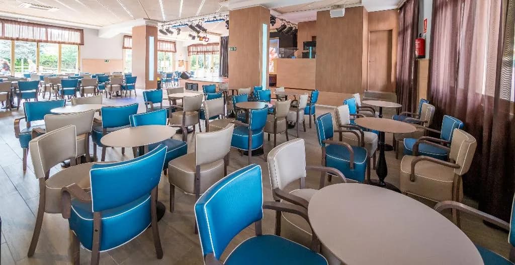 Bar, Golden Avenida Family Suites, Costa Dorada