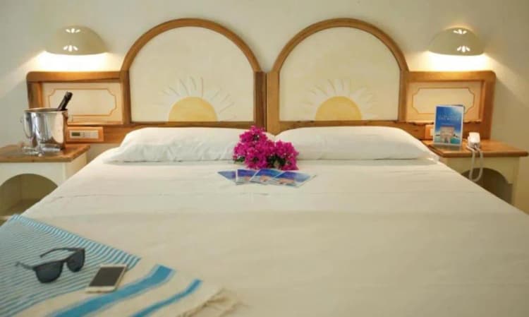 DOUBLE ECONOMY Room, Club Esse Posada Beach Resort, Olbia