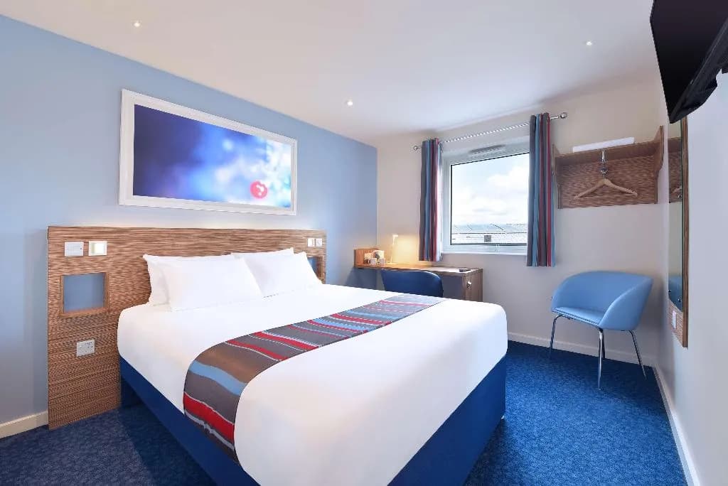 DOUBLE STANDARD Room, Travelodge Dublin Airport North Swords, Dublin