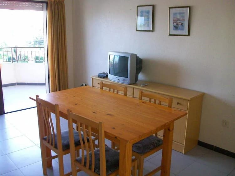 APARTMENT CAPACITY 5 TWO BEDROOMS Room, Gardenias-Romas-La Safor o Similar, Valencia