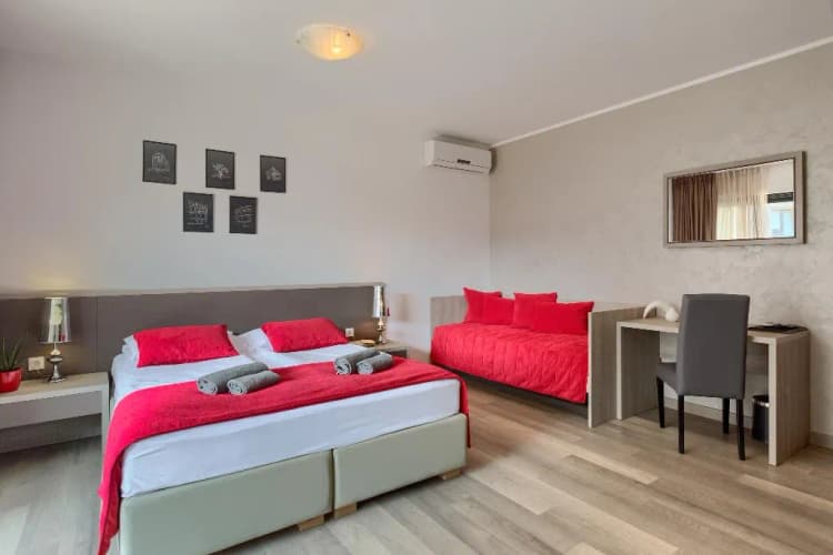 DOUBLE PREMIUM Room, Pula City Center Accommodation, Istria