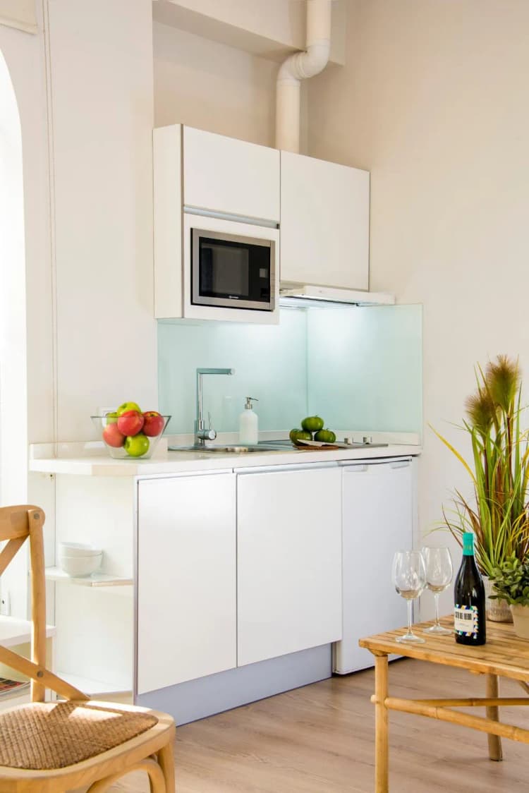 APARTMENT CAPACITY 4 TWO BEDROOMS Room, Suites Sevilla Plaza, Seville
