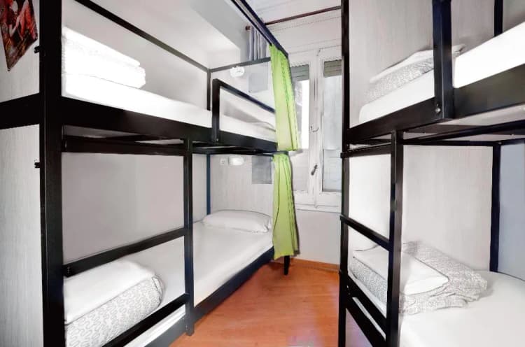 Bed in dormitory CAPACITY 4 ONE BEDROOM Room, Wow Barcelona Hostel, Barcelona