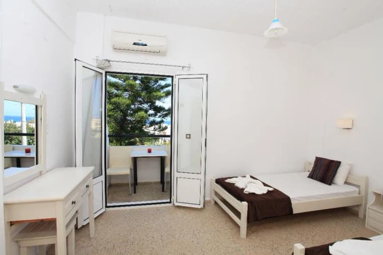 APARTMENT SUPERIOR CAPACITY 3 Room, Iraklis, Crete