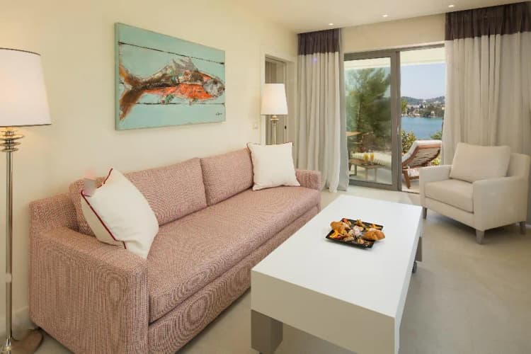 BUNGALOW PREMIUM Room, Rodostamo Hotel & Spa, Corfu