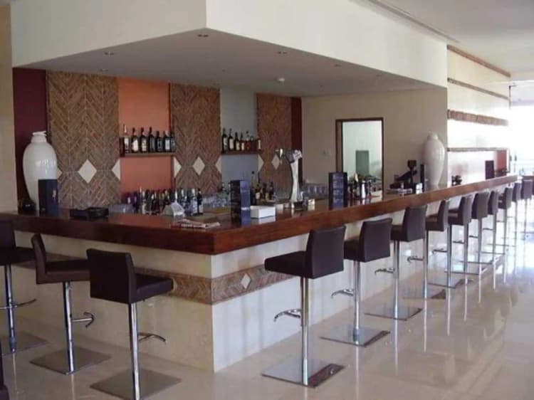 Bar, Praia Sol, Algarve