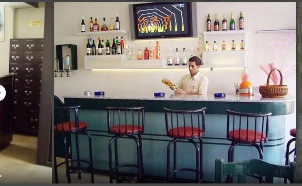 Bar, Melodi, Dalaman