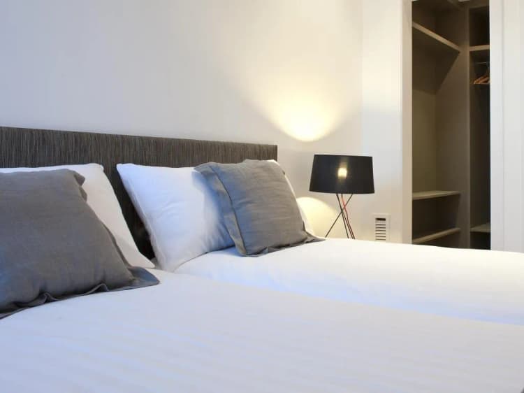 APARTMENT CAPACITY 2 TWO BEDROOMS Room, MH Apartments Barcelona, Barcelona