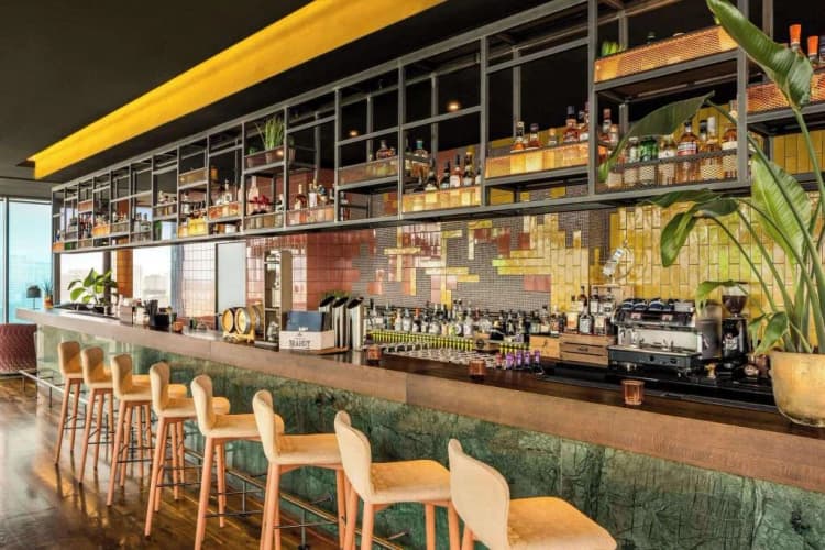 Bar, Vienna House by Wyndham Andel's Berlin, Berlin