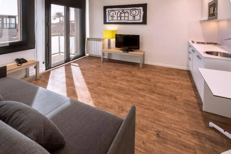 APARTMENT CAPACITY 2 TWO BEDROOMS Room, Apartamentos Playa De Castelldefels, Barcelona