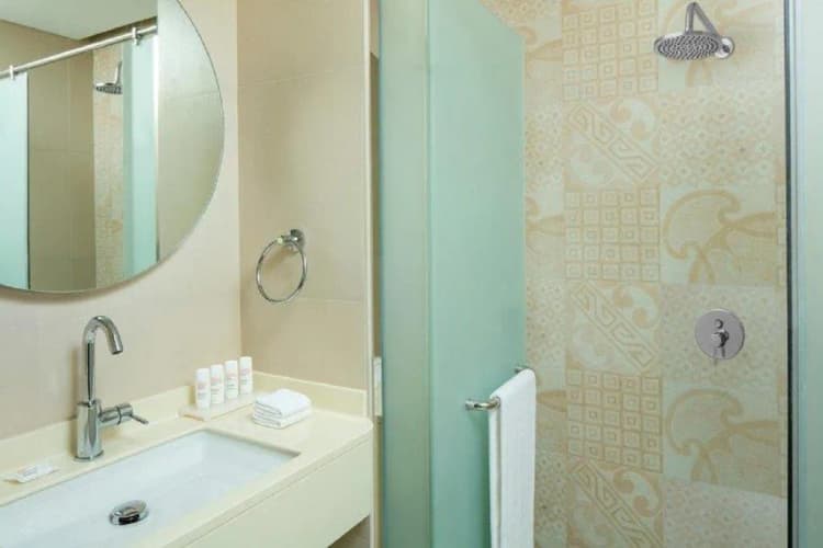 APARTMENT ONE BEDROOM Room, Radisson Blu Hotel Apartment Dubai Silicon Oasis, Dubai