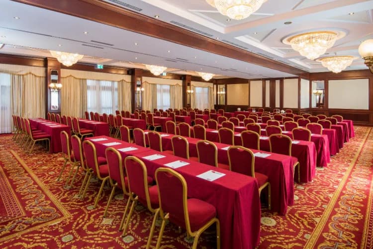 Conferences, Leonardo Hotel Milan City Center, Milan