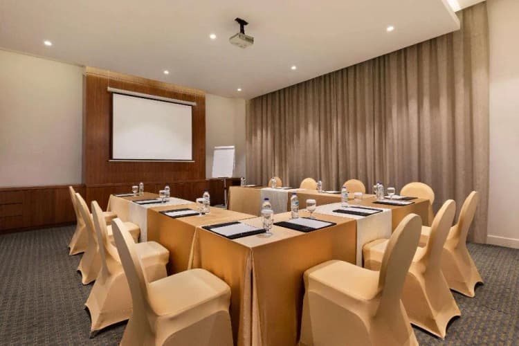 Conferences, Ramada By Wyndham Dubai Barsha Heights Ex AurisInn, Dubai