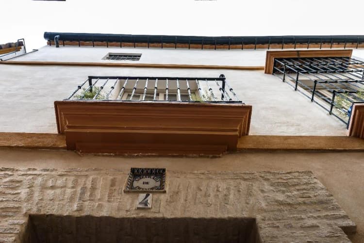 DOUBLE WITH BALCONY Room, Hotel Boutique Casas de Santa Cruz, Seville