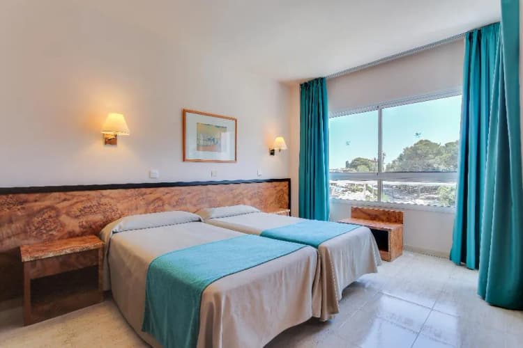 DOUBLE STANDARD Room, Gran Garbi Mar, Costa Brava