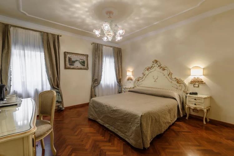 Double or Twin ANNEX Room, Locanda Al Leon, Venice