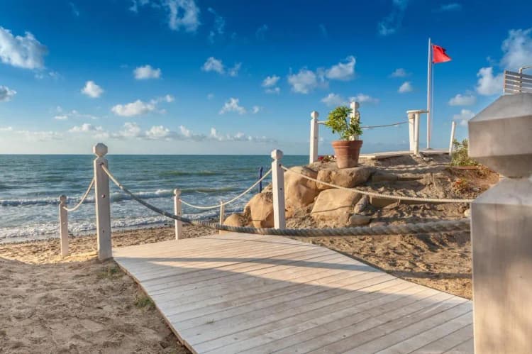 Beach, Mclub Acacia Resort, Palermo