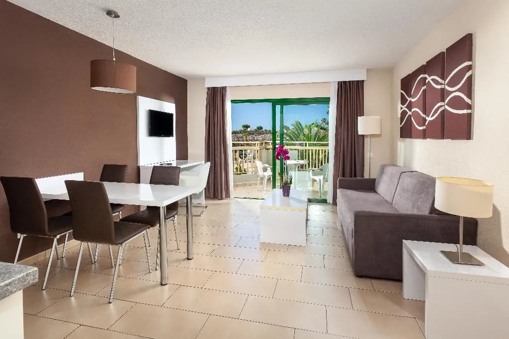 APARTMENT CAPACITY 1 Room, Playaolid Suites and Apartments, Tenerife