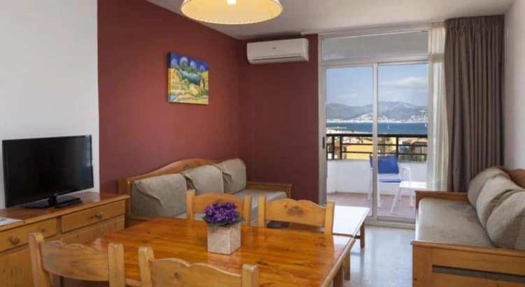 APARTMENT CAPACITY 6 Room, Xon's Platja, Costa Brava