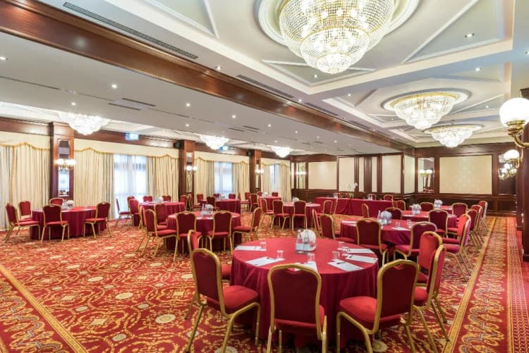 Conferences, Leonardo Hotel Milan City Center, Milan
