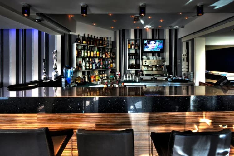 Bar, Livadhiotis City Hotel, Cyprus
