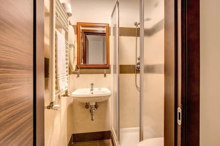 DOUBLE ECONOMY Room, The Strand, Rome