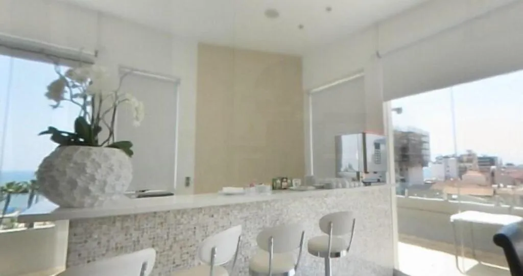 Bar, Achilleos City Hotel, Cyprus