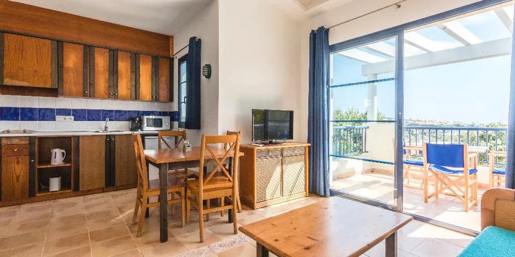 APARTMENT ONE BEDROOM Room, Bimbolla Apartaments, Menorca