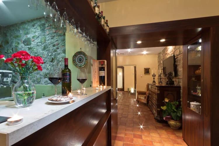 Bar, La Plumeria Hotel, Palermo