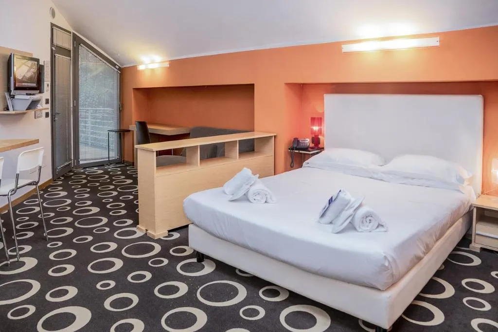 APARTMENT STANDARD Room, iH Hotels Firenze Select, Florence