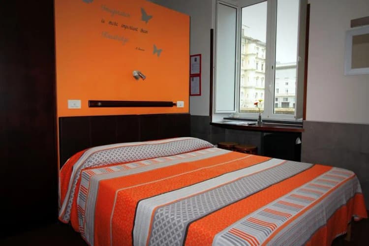 Double or Twin STANDARD Room, Guest House Civico 16, Naples