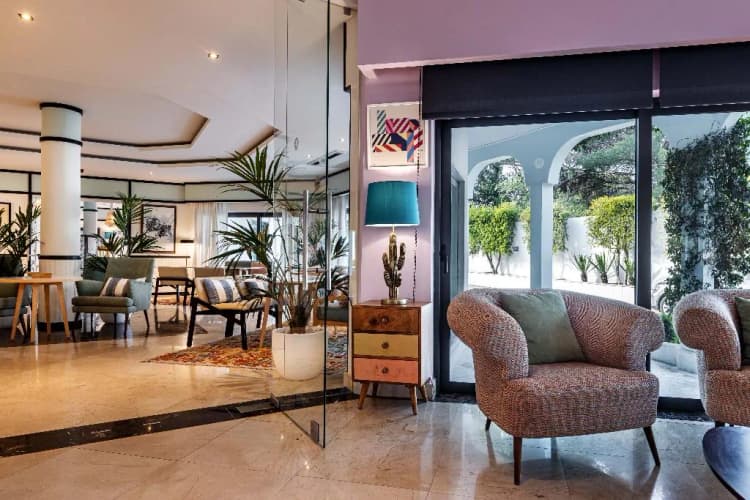 Bar, The Magnolia Hotel, Algarve
