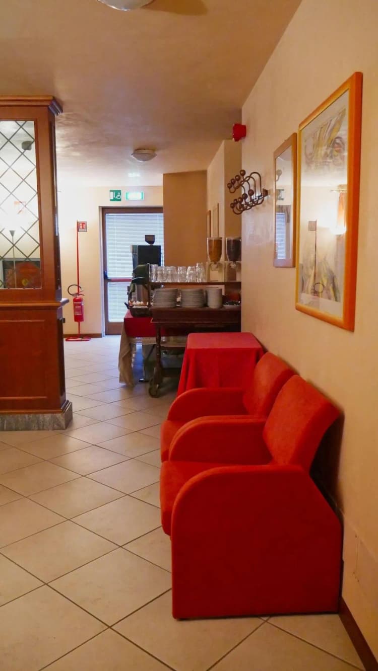 Bar, Hotel Vajont, Venice