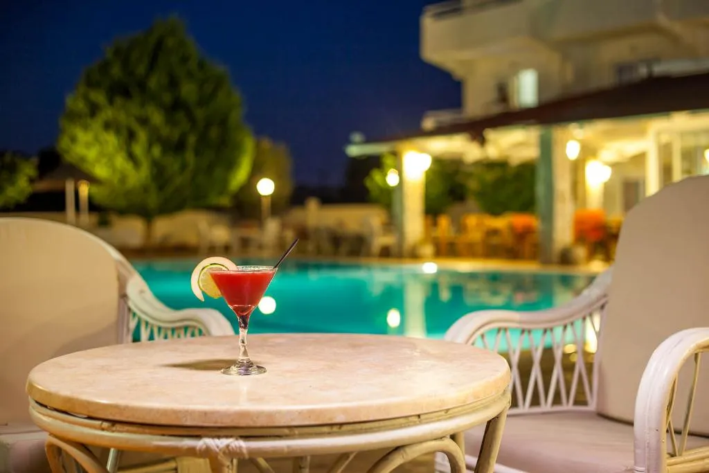 Bar, Evita Studios, Rhodes