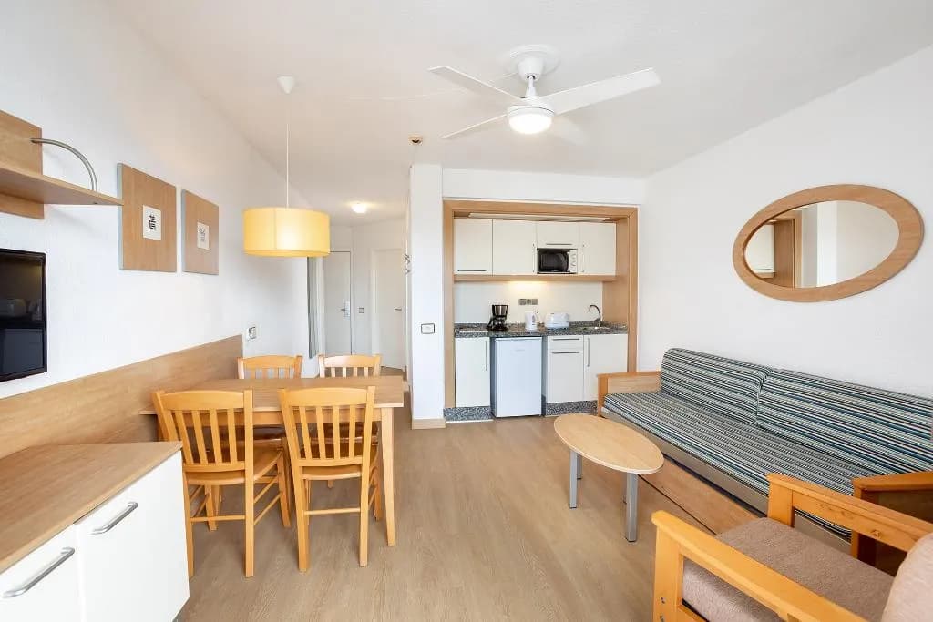 APARTMENT CAPACITY 2 ONE BEDROOM Room, Aguamar, Tenerife