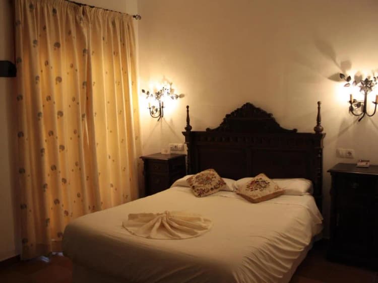 Double or Twin STANDARD Room, Hacienda Olontigi, Andalucia