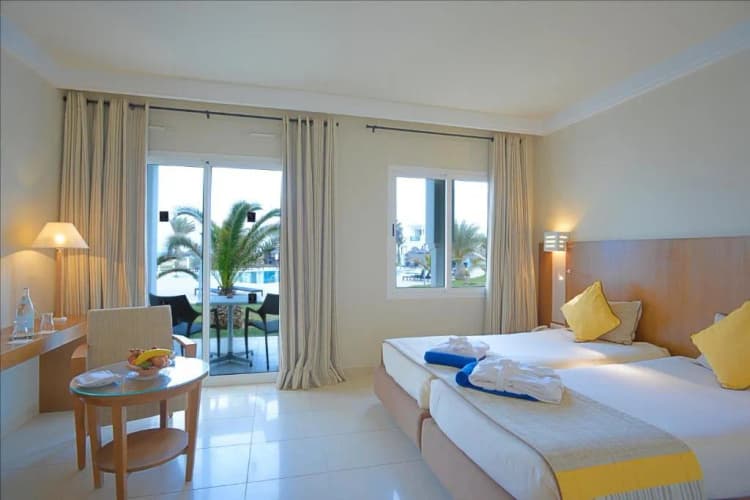 BUNGALOW STANDARD Room, Vincci Helios Beach, Tunisia