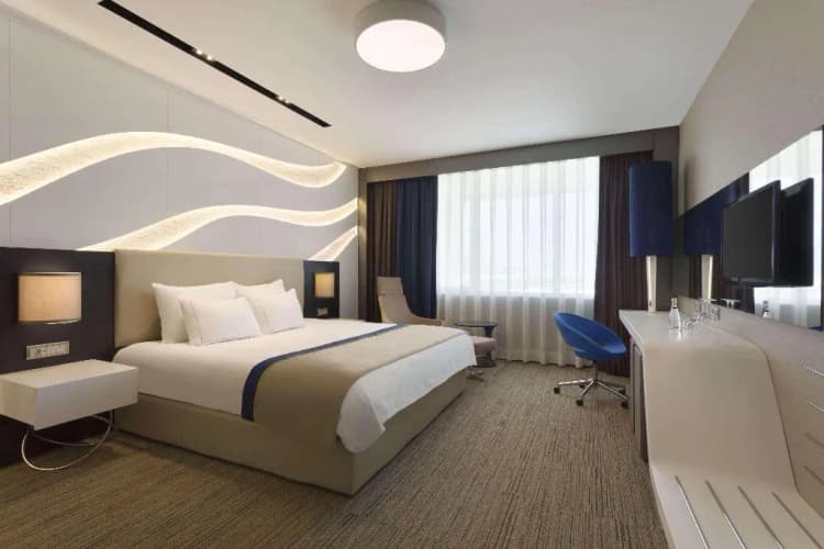 DOUBLE DELUXE KING BED Room, Ramada Hotel & Suites Kemalpasa Izmir, Izmir