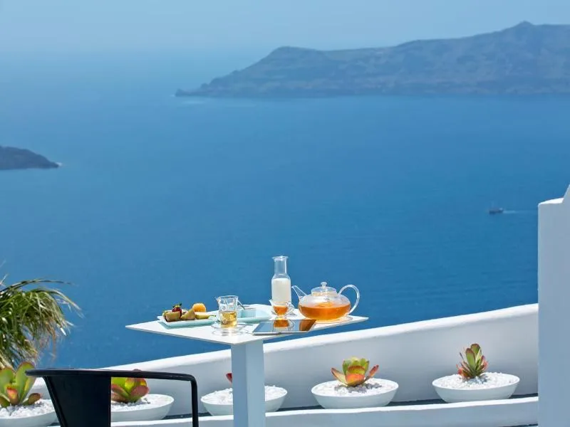 General view, Alta Vista Suites, Santorini