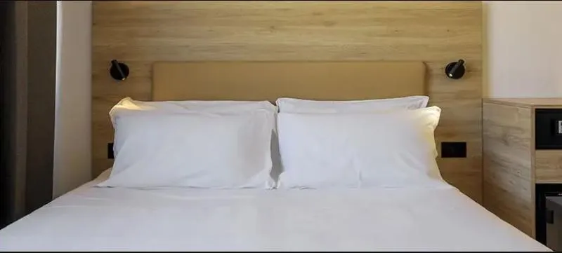 DOUBLE SUPERIOR Room, B&b Hotel Sassari, Alghero