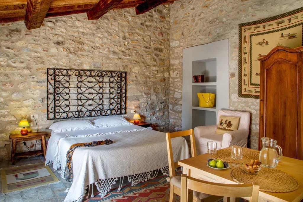 DOUBLE COMFORT Room, Castello Valenzino, Perugia
