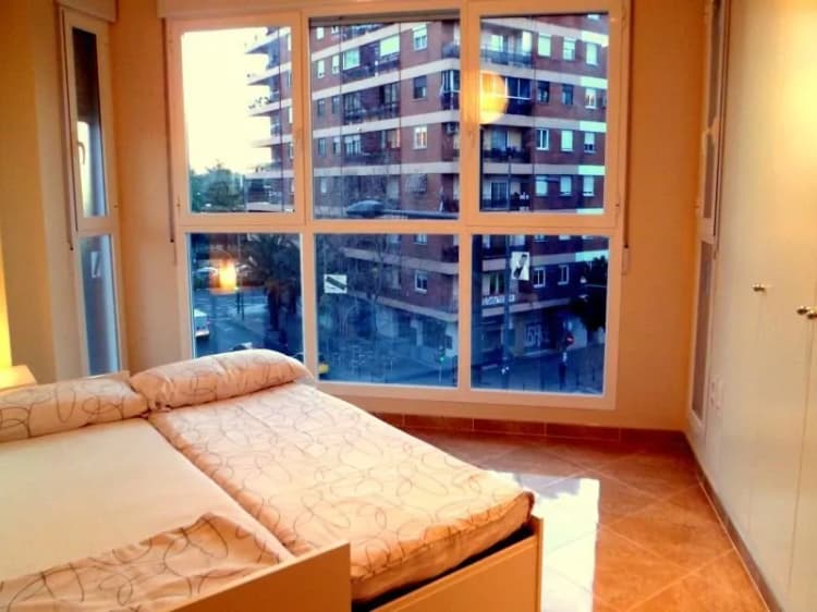 Room, Realrent Jardines de Viveros, Valencia