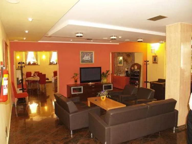 Lobby, Skradinski buk, Split