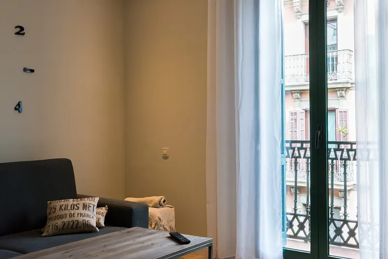 APARTMENT CAPACITY 6 Room, Palau de la Musica Apartments, Barcelona