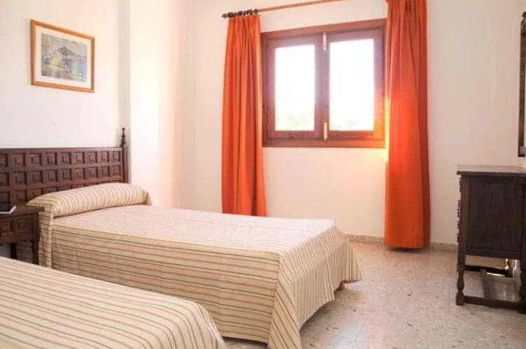 Room, Sofia, Ibiza