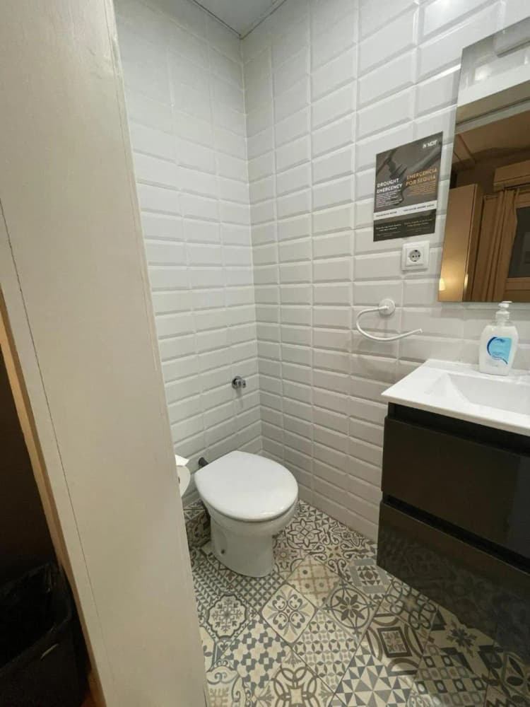 General view, Hostal El Ninot, Barcelona