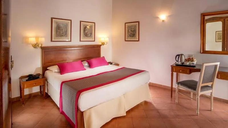 DOUBLE CLASSIC CITY VIEW Room, Hotel Sole Roma, Rome