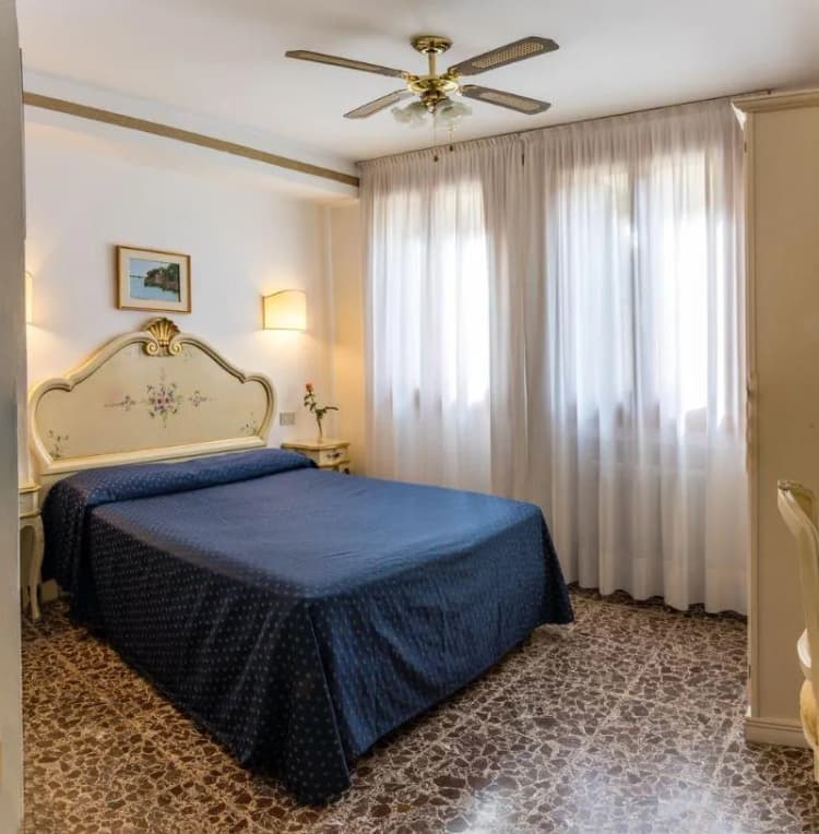 General view, Hotel Guerrini Venezia, Venice